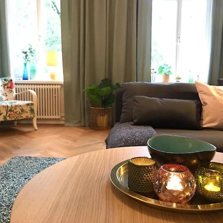Artistic And Light 2 Room Apartment In Sofo 65Sqm Stockholm Exteriör bild