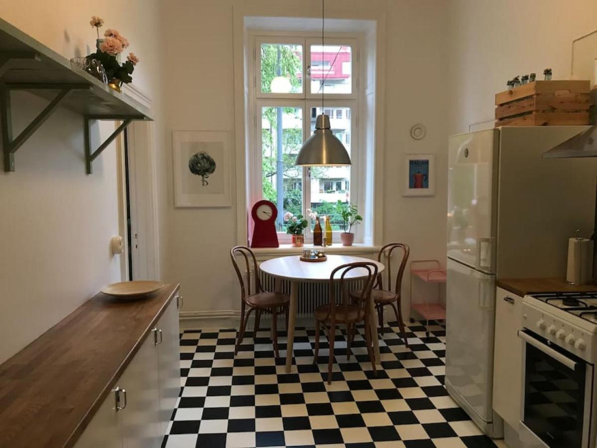 Artistic And Light 2 Room Apartment In Sofo 65Sqm Stockholm Exteriör bild